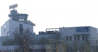 Од 9 часот не работи радарот за контрола, полетувањата и слетувањата ќе доцнат по час и половина