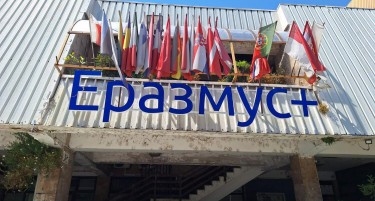 Агенцијата за европски образовни програми се сомнева во злоупотреби и пропусти: Пријавиле дома и во ЕУ