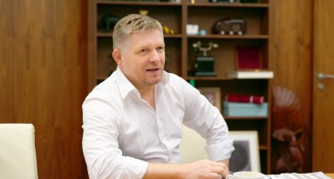 ОВАА ВИЛА НА ЈАДРАНОТ ГО ПРИВЛЕЧЕ ВНИМАНИЕТО НА РЕГИОНОТ: Дали нејзин сопственик е словачкиот премиер Фицо?