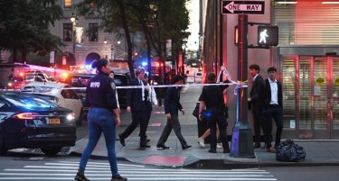 СТРАШЕН МАСАКАР ВО ЊУЈОРК - ЧЕТВОРИЦА УБИЕНИ: напаѓачот оставил порака, дали ова е причината за пукањето?