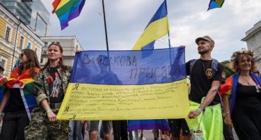 Полицијата во Киев растури ЛГБТ забава поради журкање на ден на жалост