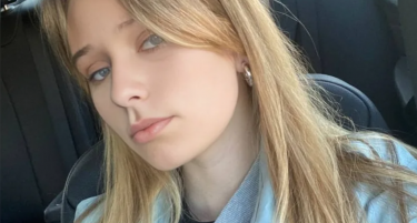 ЈА СМЕТААТ ЗА ВОНБРАЧНА ЌЕРКА НА ПУТИН: Девојката кажа што мисли за рускиот лидер