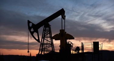 Индија ќе сноси последици: САД ќе им воведат дополнителни царини затоа што купуваат руска нафта