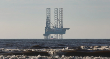 Откриено e огромно наоѓалиште на нафта и гас