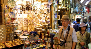 НОВ РЕКОРД: Само од продажба на сувенири заработија над милијарда долари