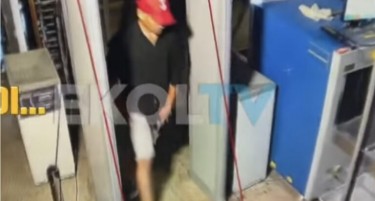 Маж се обиде да ја запали Аја Софија во Истанбул