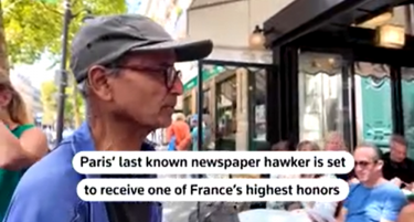 Макрон ќе додели орден на уличен продавач на весници