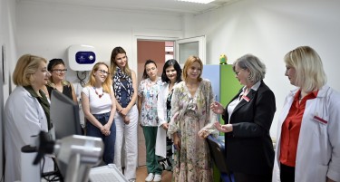 Фондацијата д-р Верица Механџиска и компанијата Зегин донираа апарат наменет за лица со нарушување од аутистичниот спектар