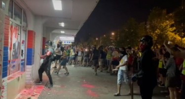 ВО СРБИЈА СЕ ПРИВЕДЕНИ НАД 100 ЛИЦА ПО НЕМИРИТЕ: Меѓу нив има државјани на Хрватска, Словенија и Италија