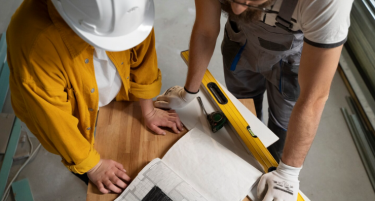 ПЛАТИ ВО АВСТРИЈА: Колку заработуваат продавачки, колку занаетчии?