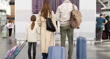 Ако сакате да се иселите во странство, еве совети како да ја планирате кариерата