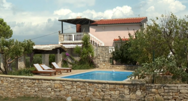 Нудат бесплатно сместување за оние кои не можат да си дозволат одмор: Сакаме да им донесеме насмевка на лицата