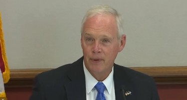 „Само во ВАЕРС системот имаме пријавено 38.000 смртни случаи поврзани со вакцините против КОВИД“: Џонсон за мНРА вакцините