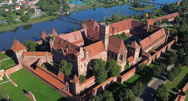 НАВАЛИЦА ЗА ПОЛСКО ДРЖАВЈАНСТВО: Доминираат луѓе од Украина, но ги има и од други земји