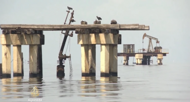 Венецуела има повеќе нафта од Саудиска Арабија, Иран, САД и Канада заедно - зошто не заработува повеќе?