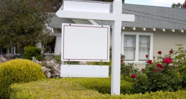 ОВА Е ВИСТИНАТА ЗА КУПУВАЊЕТО КУЌА ОД ЕДНО ЕВРО ВО ИТАЛИЈА: „Се откажавме кога го видовме договорот“