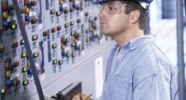 ДАЛИ МАКЕДОНИЈА МОЖЕ ДА ВОВЕДЕ СКРАТЕНО РАБОТНО ВРЕМЕ? Работодавците се против...