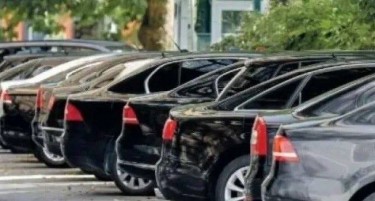 УТРЕ ЌЕ ДОЗНАЕМЕ СЕ ЗА ТАБЛИЧКИТЕ НА СЛУЖБЕНИТЕ ВОЗИЛА: СОЗР ќе соопшти важни информации