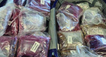 СПРЕЧЕН ОБИД ЗА ШВЕРЦ НА 27,5 КИЛОГРАМИ ТУТУН ЗА НАРГИЛЕ: Требало да заврши на македонскиот пазар