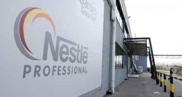 Уште еден скандал ја тресе најголемата „фабрика“ за храна! Претседателот на Нестле поднесе оставка, наследникот веќе е именуван