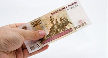 Во Русија е исплатена плата во дигитални рубљи - дали ова ќе стане масовно?