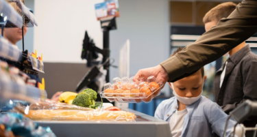 СУДОТ ВО ЕВРОПСКА ЗЕМЈА ОДЛУЧИ: Кражбата на храна од глад не е кривично дело