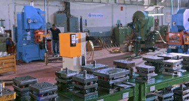 „РАДЕ КОНЧАР ТЕП“ МОЖЕ ДА ЈА ПРЕЗЕМЕ „АПАРАТНА ТЕХНИКА“ - КХВ даде „зелено светло“ за понудата, еве по колку ќе се откупуваат акциите