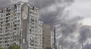 ИМА И ЖРТВИ: Русија ги нападна Киев и Запорожје