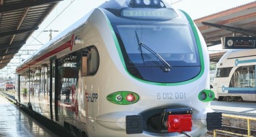 Во Хрватска пуштен во употреба домашно направен воз на батерии