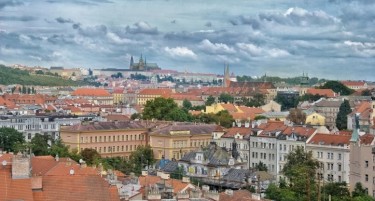 ОД БЕЗБЕДНОСНИ ПРИЧИНИ: Чешка го ограничува влезот на руски граѓани со дипломатски пасоши и деловни визи