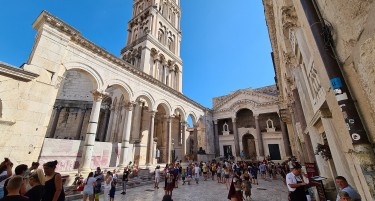 Колку чини квадрат во Сплит?