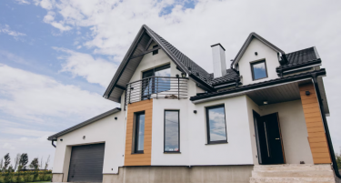 Се намалува продажбата на куќи во САД