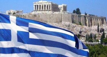 Грција пред време ќе го враќа јавниот долг за да се врати на нивото од пред кризната 2009