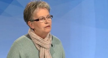 „СОЗДАВАШ УСЛОВИ ЗА ВОЈНА И ТЕ ПРЕДЛАГААТ ЗА НОБЕЛОВА НАГРАДА ЗА МИР“: Најчевска вели „тоа е апсурдот на човештвото“