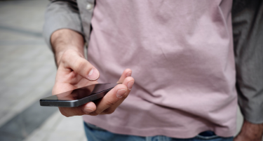 МАКЕДОНЦИТЕ „ПРЕФЕРИРААТ“ МОБИЛЕН - месечно зборуваат над 226 минути, на фиксните линии одвај 12 минути