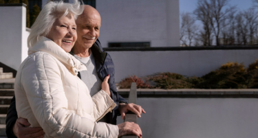 ОВА ПРЕДИЗВИКА РЕВОЛТ: На колку години Французите ќе одат во пензија?