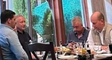 Бранко Црвенковски на ручек со Пецаков и пратеник од ВМРО-ДПМНЕ, се сликал и со Ѓоргоска од ЗНАМ