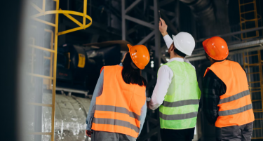 РАБОТЕН ДЕН ОД 13 ЧАСА: Работниците во соседството се бесни