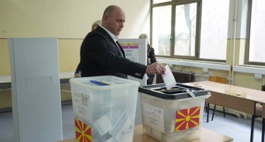 Максим Димитриевски oткри колку гласови има и колку советници ќе добие