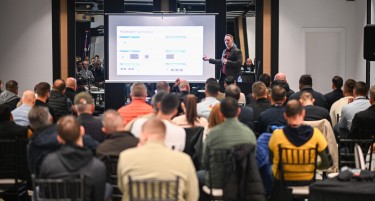 Интелигентна климатизација со потпис на Samsung и Invensis