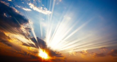 ТЕМПЕРАТУРИТЕ ОДАТ И ДО 26 СТЕПЕНИ! Значително затоплување во земјава