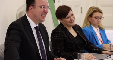 Николоски: На располагање 6 милијарди евра од УКЕФ