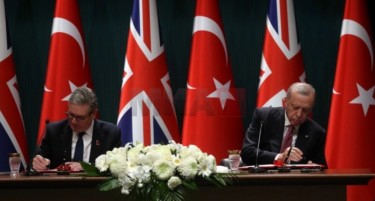 ЗА ПРОДАЖБА НА 20 БОРБЕНИ АВИОНИ „ТАЈФУН“: Велика Британија и Турција потпишаа договор вреден над 10 милијарди долари