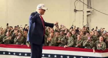 (ВИДЕО) НЕ ПРОПУШТИ ПРИЛИКА: Tрамп танцуваше и во Јапонија