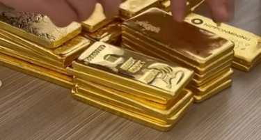 Цените на златото паѓаат: Најниско ниво во последните три недели
