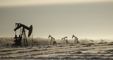 Цените на нафтата пораснаа поради можна воената ескалација во Венецуела