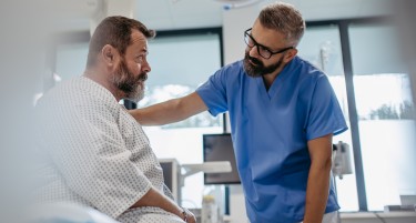 Патување во Турција за лекување карцином на простата: Што нуди „Аџибадем“