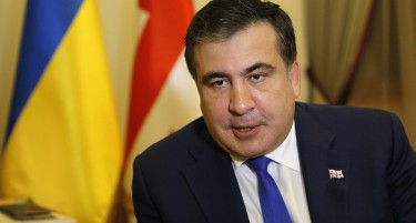Владејачкото мнозинство преку Уставен суд ја забранува партијата на Сакашвили во Грузија