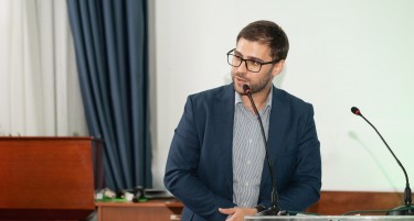 Flex Broker: Стратешкиот мост меѓу клиентите и современите осигурителни решенија