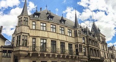 Балканците навалија во овие земји: Платите се огромни